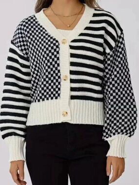 Checkered Striped Black & White V-Neck Cardigan